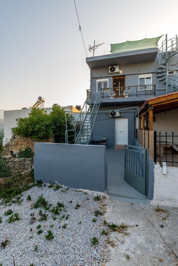 Bella-Maria At Aptera With Mountain And Sea View !! Chania  Exterior photo