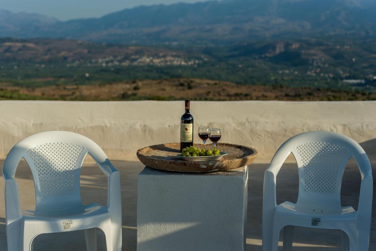 Bella-Maria At Aptera With Mountain And Sea View !! Chania  Exterior photo